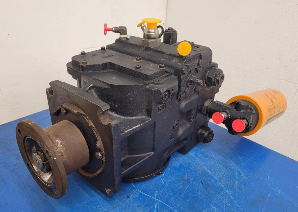 DANFOSS Variable Diplacement Hydraulic Pump 90L130CA2NN80 L4T4 H00 GBA 83031262