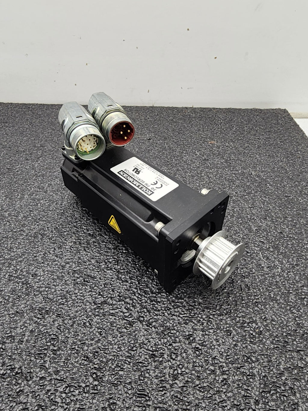 Kollmorgen AKM23D-EFBNC-00 Servo Motor Listing for trebes_gmbh