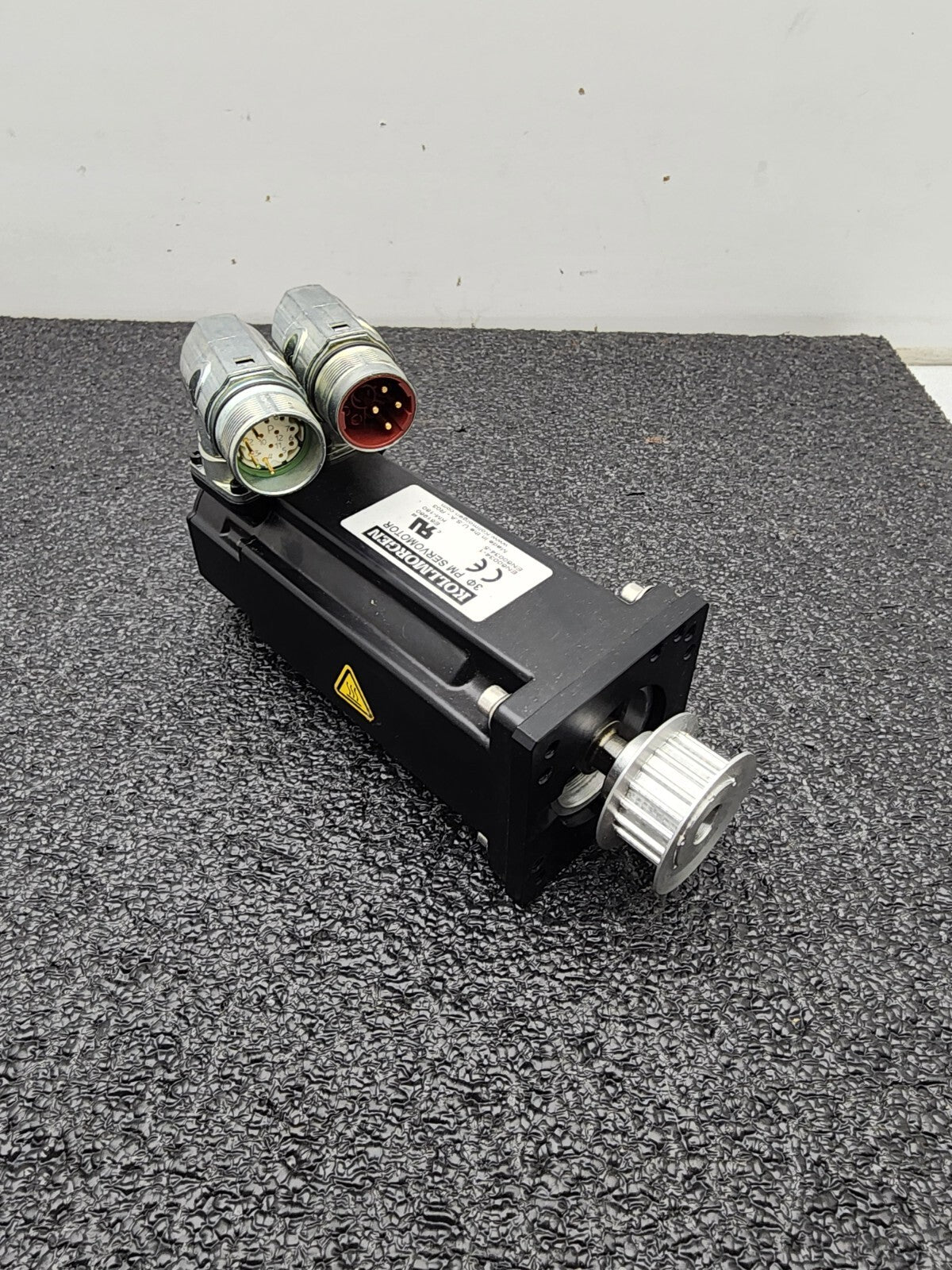 Kollmorgen AKM23D-EFBNC-00 Servo Motor Listing for trebes_gmbh