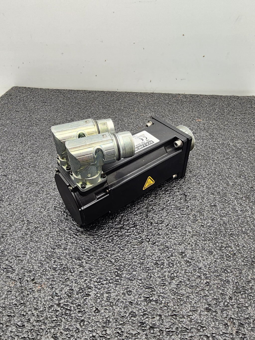 Kollmorgen AKM23D-EFBNC-00 Servo Motor Listing for trebes_gmbh