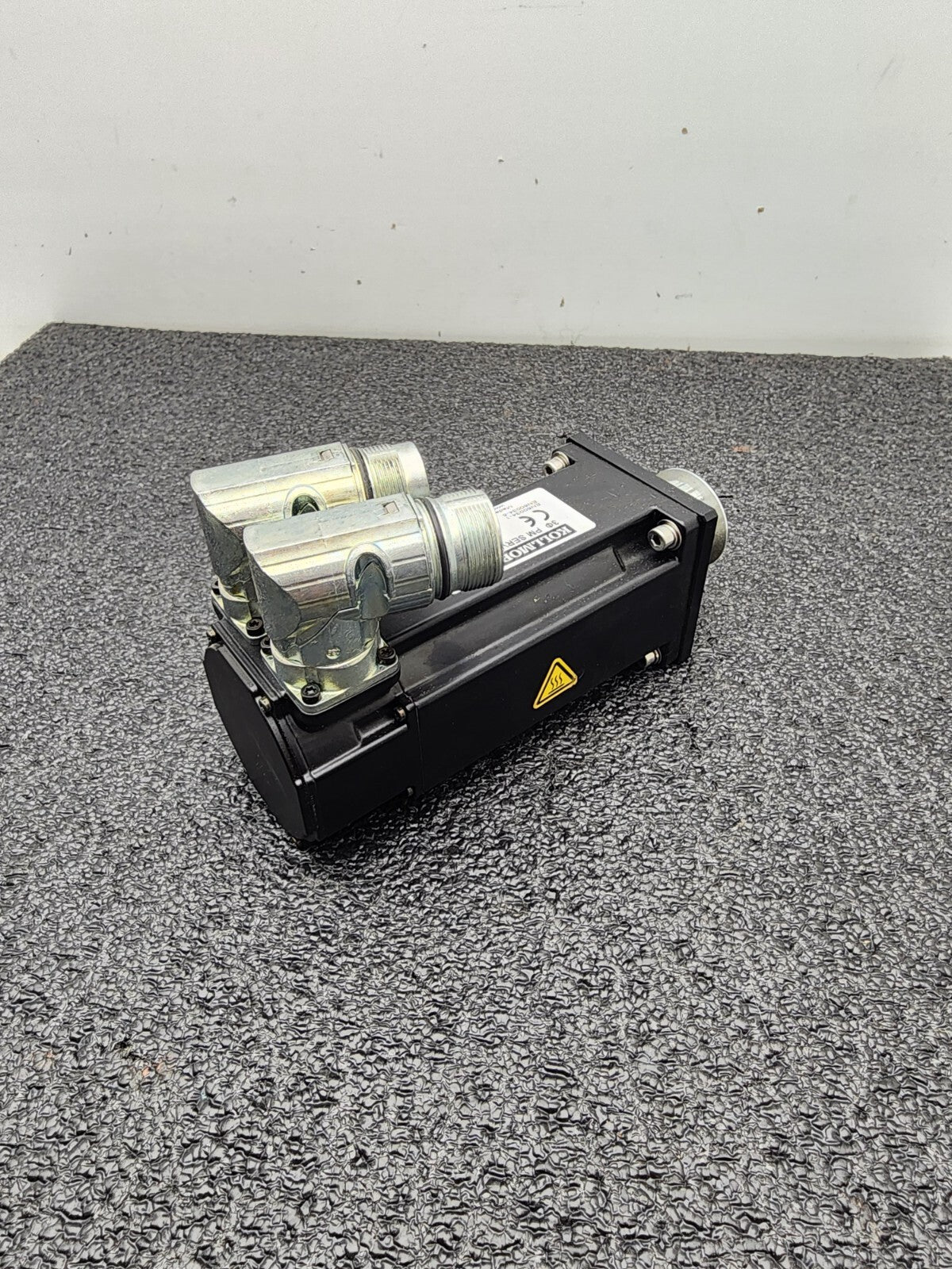 Kollmorgen AKM23D-EFBNC-00 Servo Motor Listing for trebes_gmbh