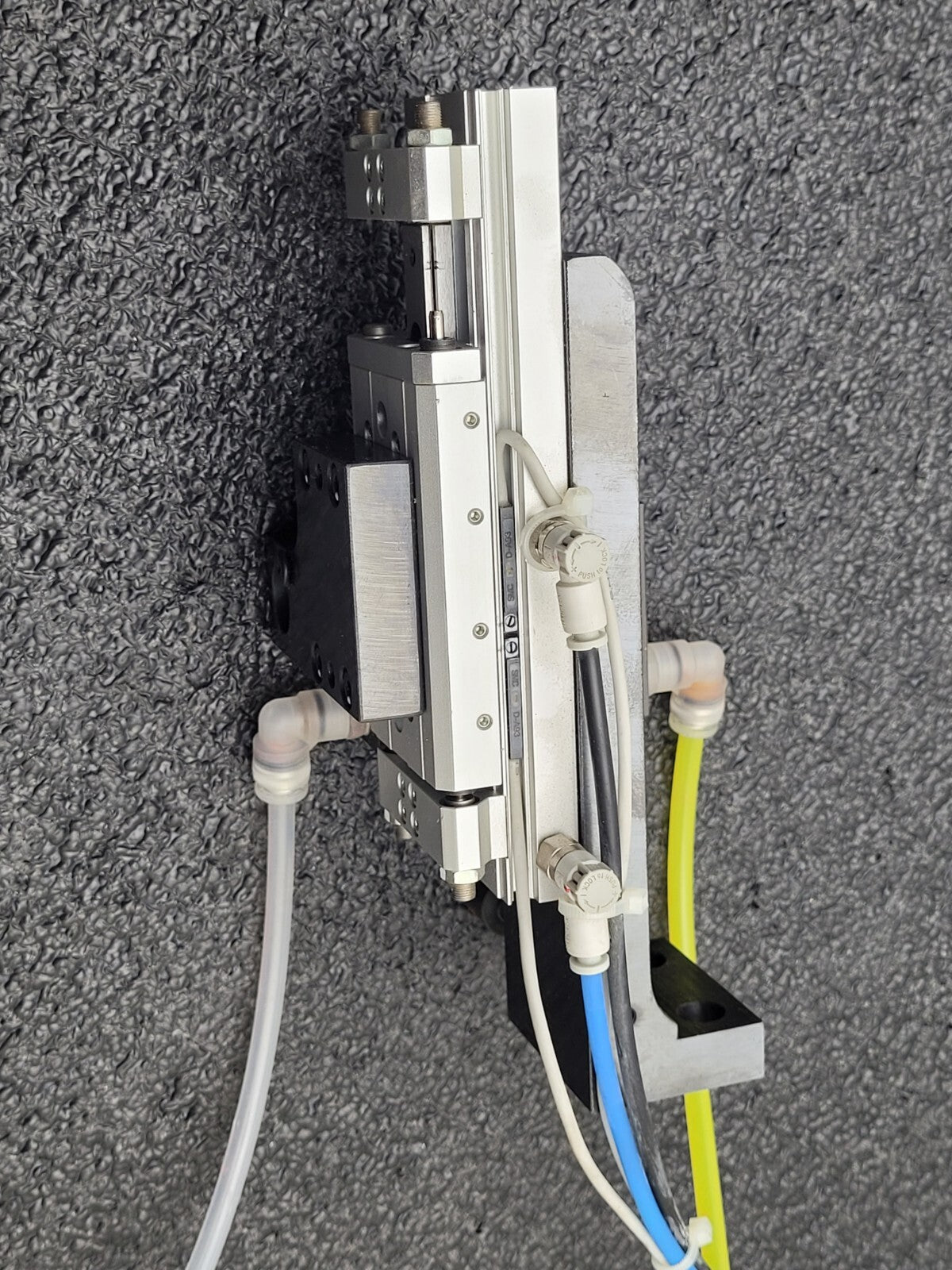 Lot of - 2  SMC MXW8-25B Linear Slide Guide Cylinder