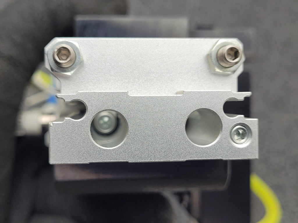 Lot of - 2  SMC MXW8-25B Linear Slide Guide Cylinder