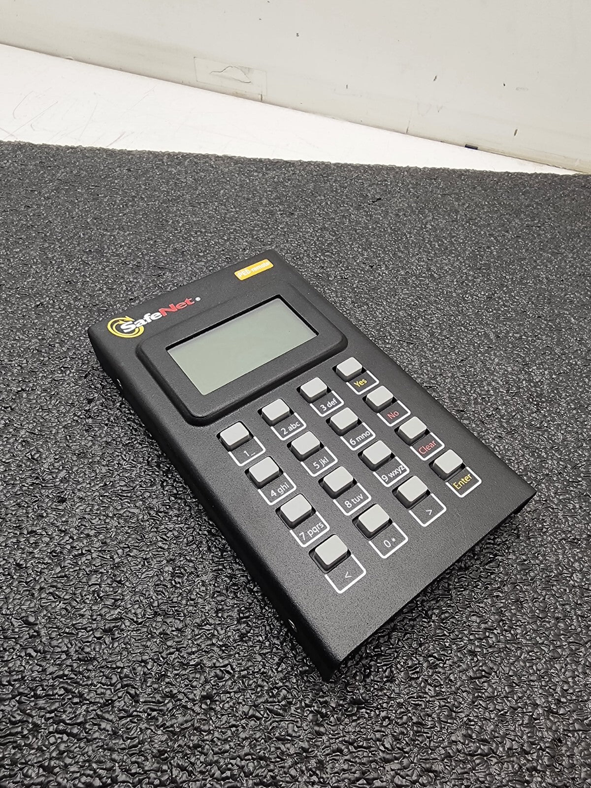 SAFENET LUNA PDE-04 KEYPAD 808-00012-003 Rev F