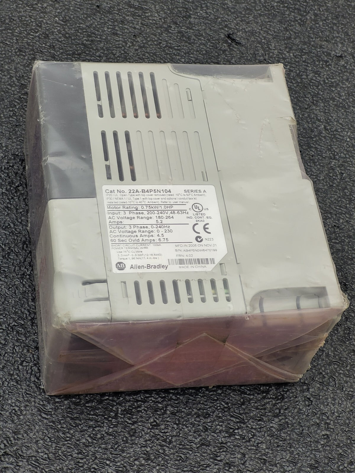 Allen Bradley AB 22A-B4P5N104 Power Flex 4 240V 3P 1HP AC Drive New No Box