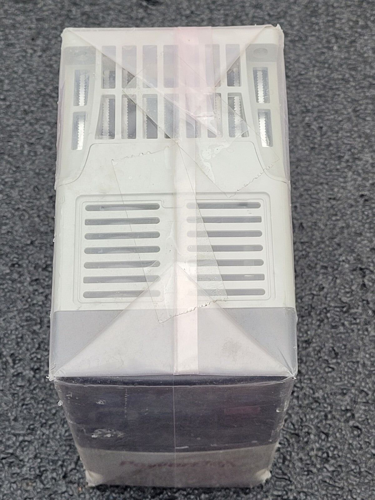 Allen Bradley AB 22A-B4P5N104 Power Flex 4 240V 3P 1HP AC Drive New No Box