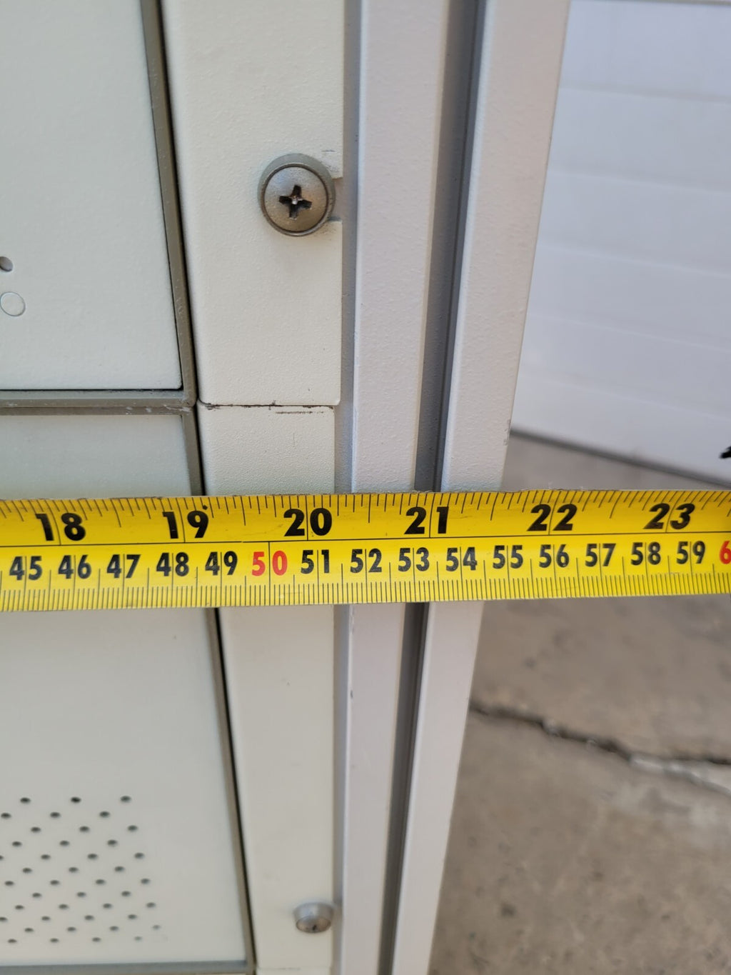 Chroma 6560 Programmable AC Power Supply 6000VA 1PH Output 0-150V 0-300V 0-500V