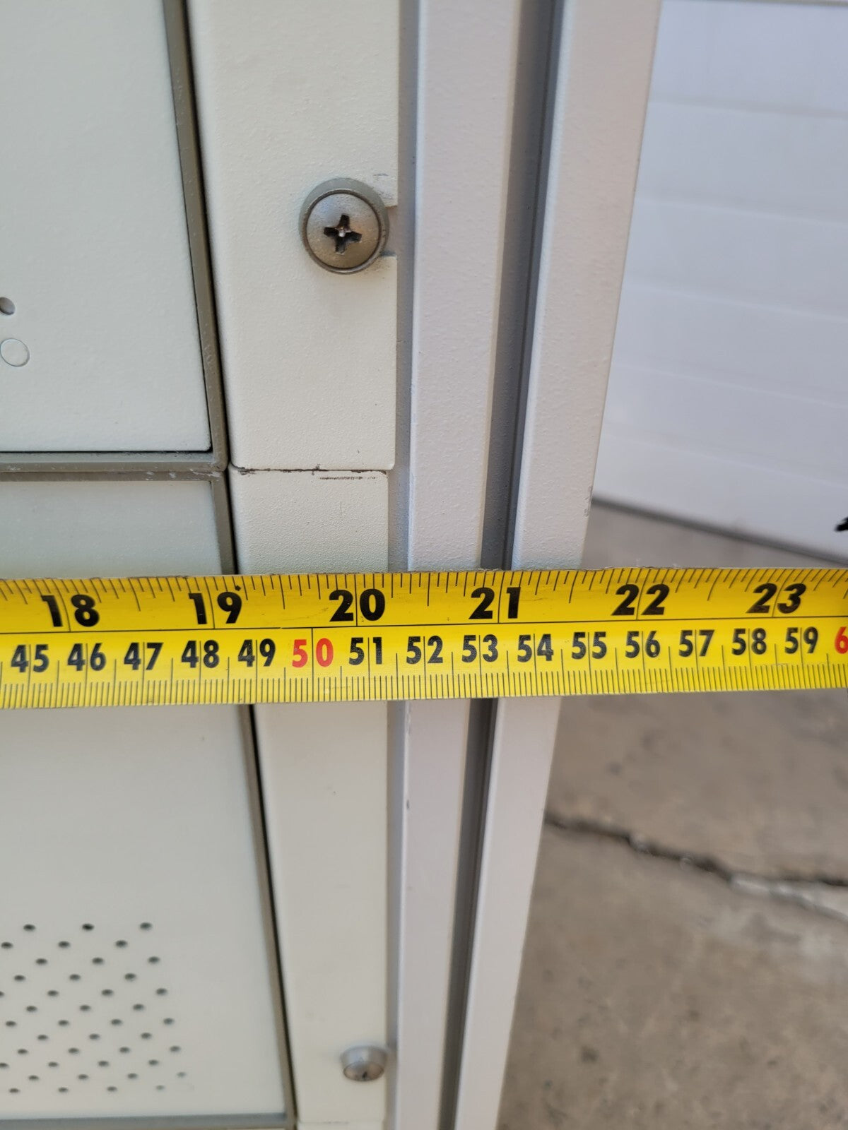 Chroma 6560 Programmable AC Power Supply 6000VA 1PH Output 0-150V 0-300V 0-500V