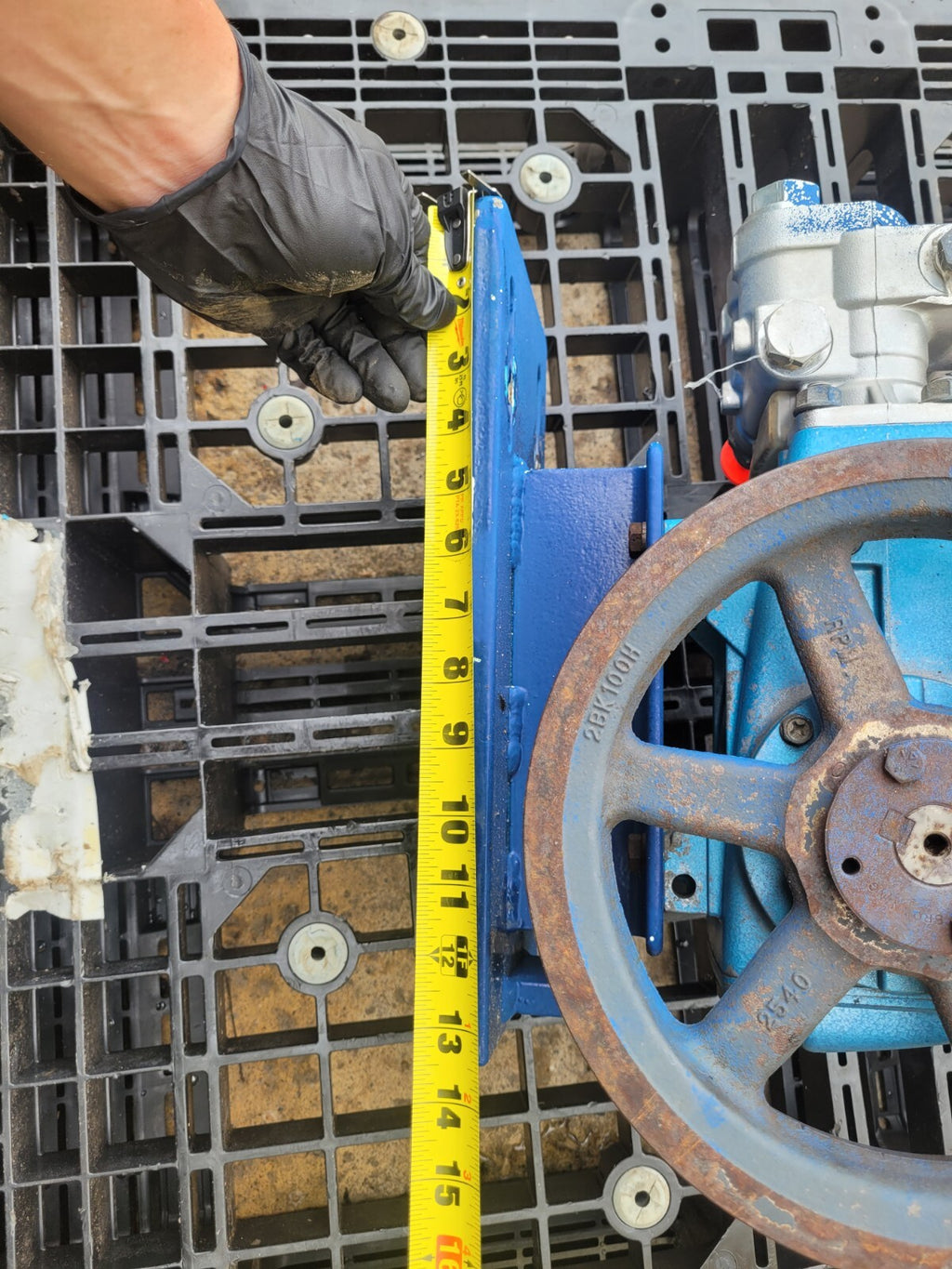 CAT Pump Model 550 5 GPM / 3000 PSI Belt Drive 7 Frame Plunger PD Working Pull