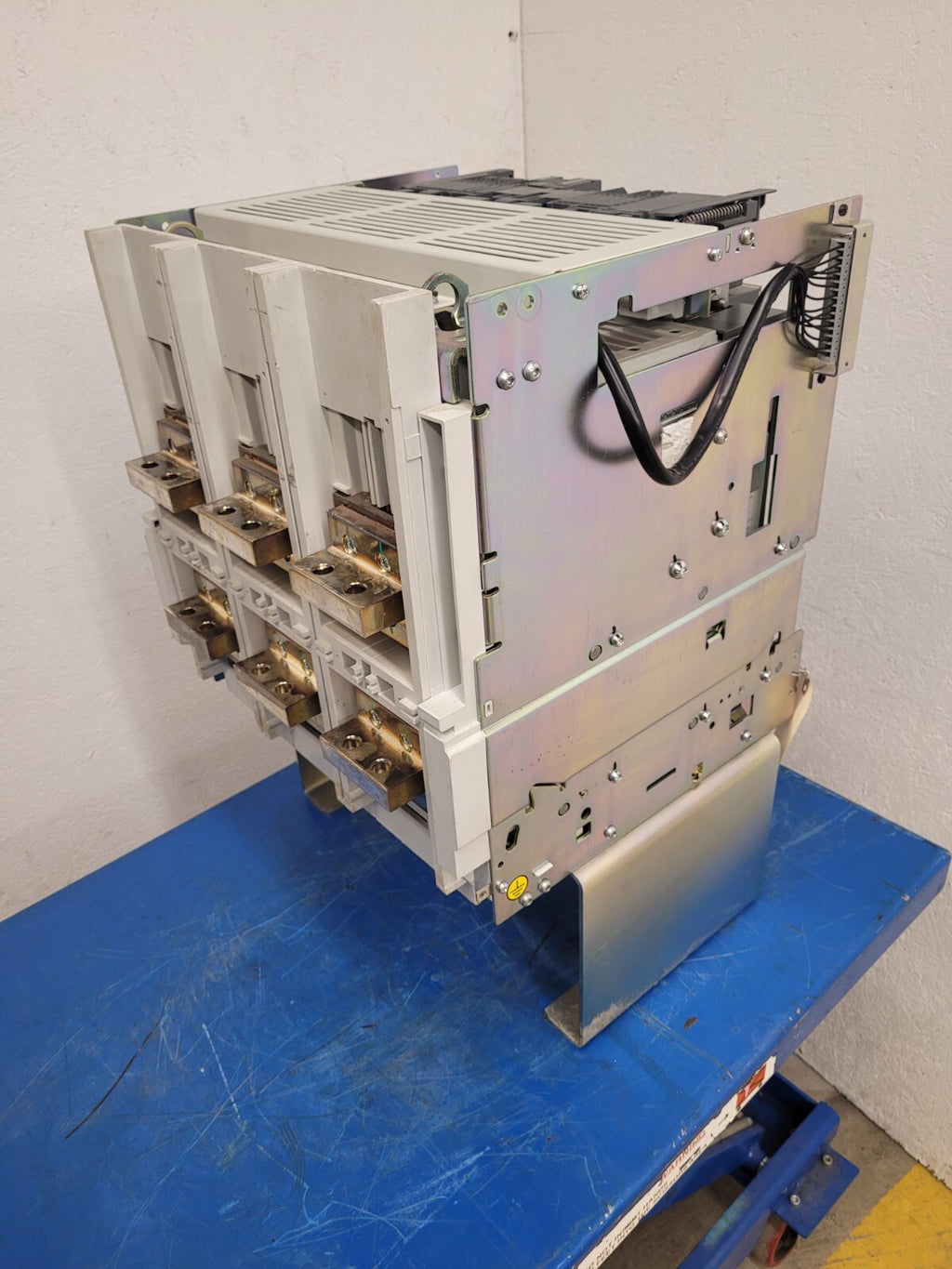 ABB ACB SACE Emax 2 E4.2N 3200A 3POLE Circuit Breaker Ekip Touch LSIG [1B]