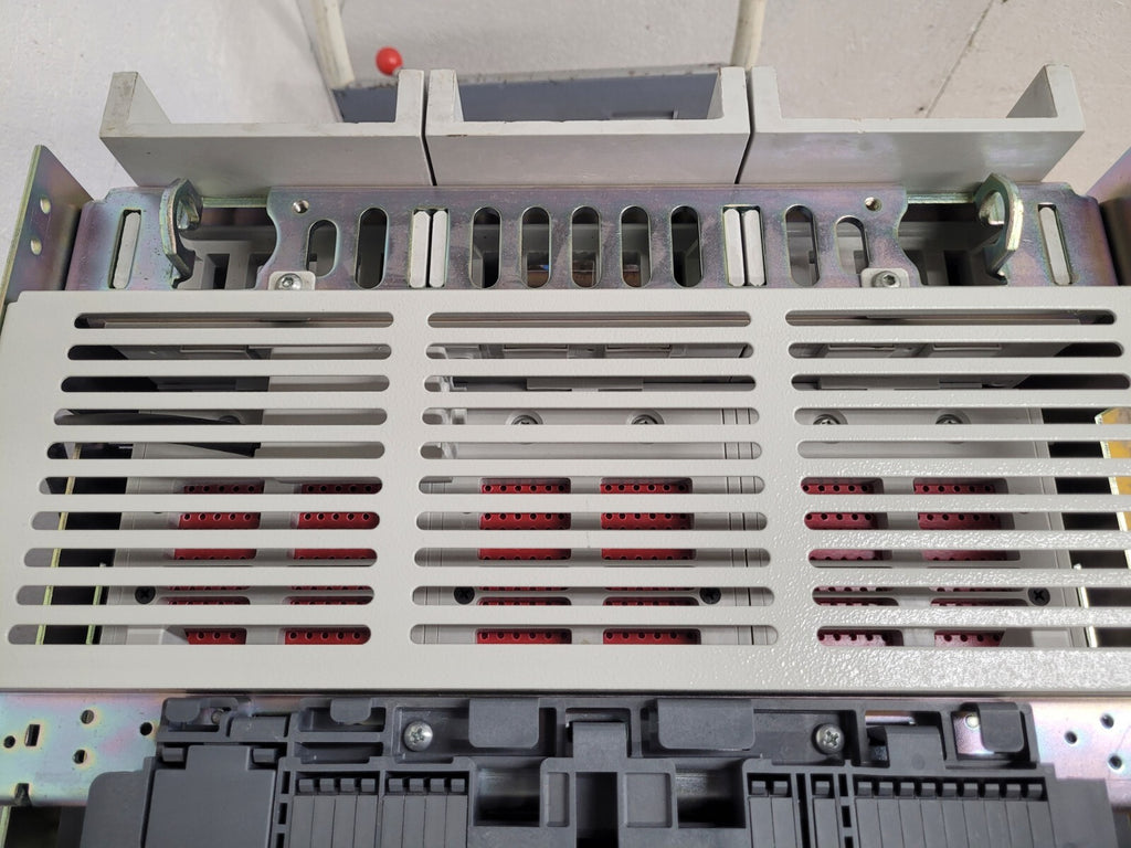 ABB ACB SACE Emax 2 E4.2N 3200A 3POLE Circuit Breaker Ekip Touch LSIG [1B]