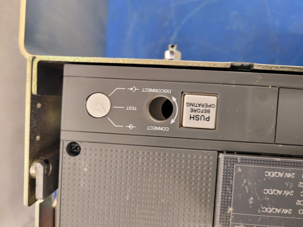 ABB SACE Emax 2.2N  1600A Ekip Touch LSIG E2.2N 3 Pole Circuit Breaker [2A]