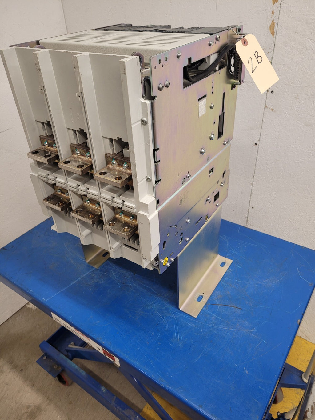 ABB SACE Emax 2.2N  1600A Ekip Touch LSIG E2.2N 3 Pole Circuit Breaker [2B]