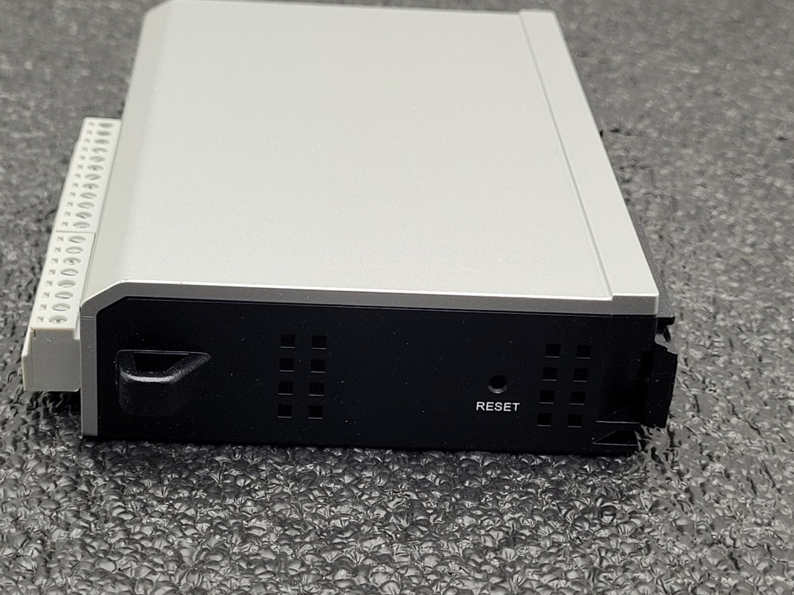 MOXA ioLogik E1240 Remote Ethernet I/O Module