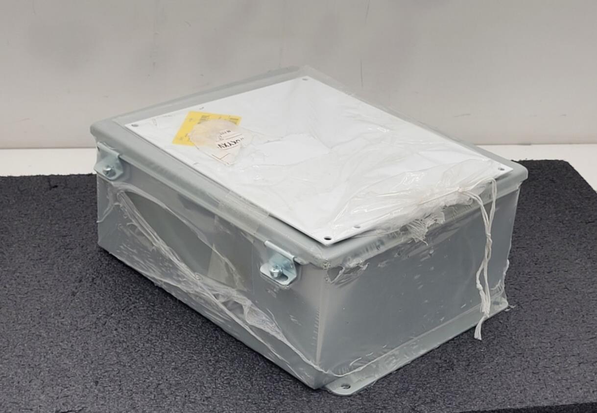 HOFFMAN A1210CH JIC Metal Enclosure Hinged Door Junction Box 12"x10"x5" w/panel