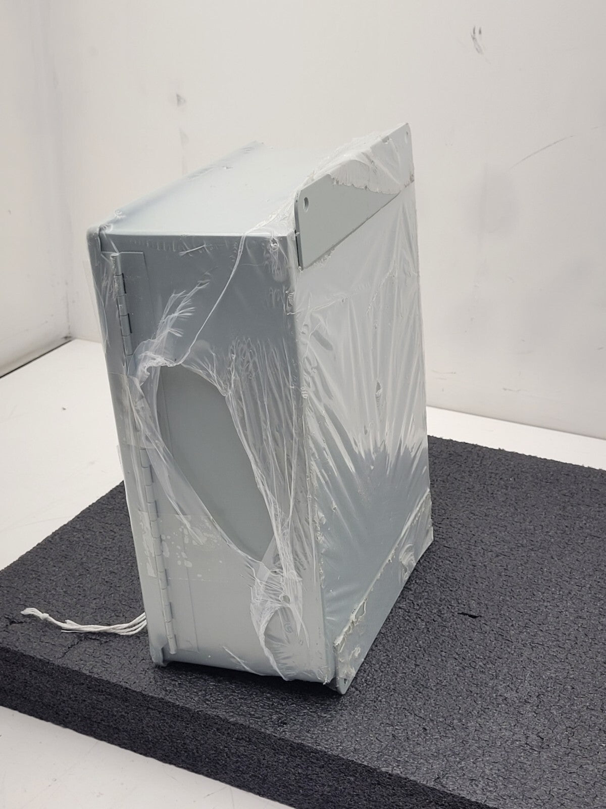 HOFFMAN A1210CH JIC Metal Enclosure Hinged Door Junction Box 12"x10"x5" w/panel