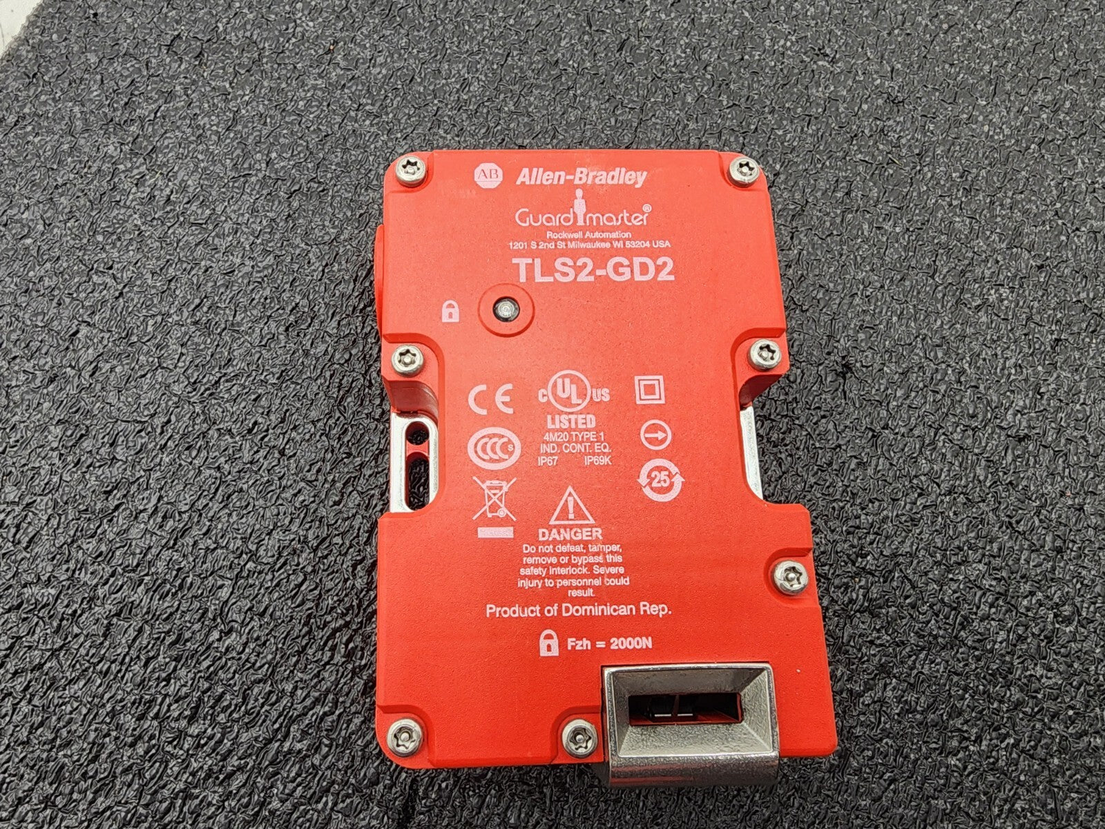 Allen-Bradley 440G-T27 178E TLS2-GD2 Safety Interlock Switch NO Latch