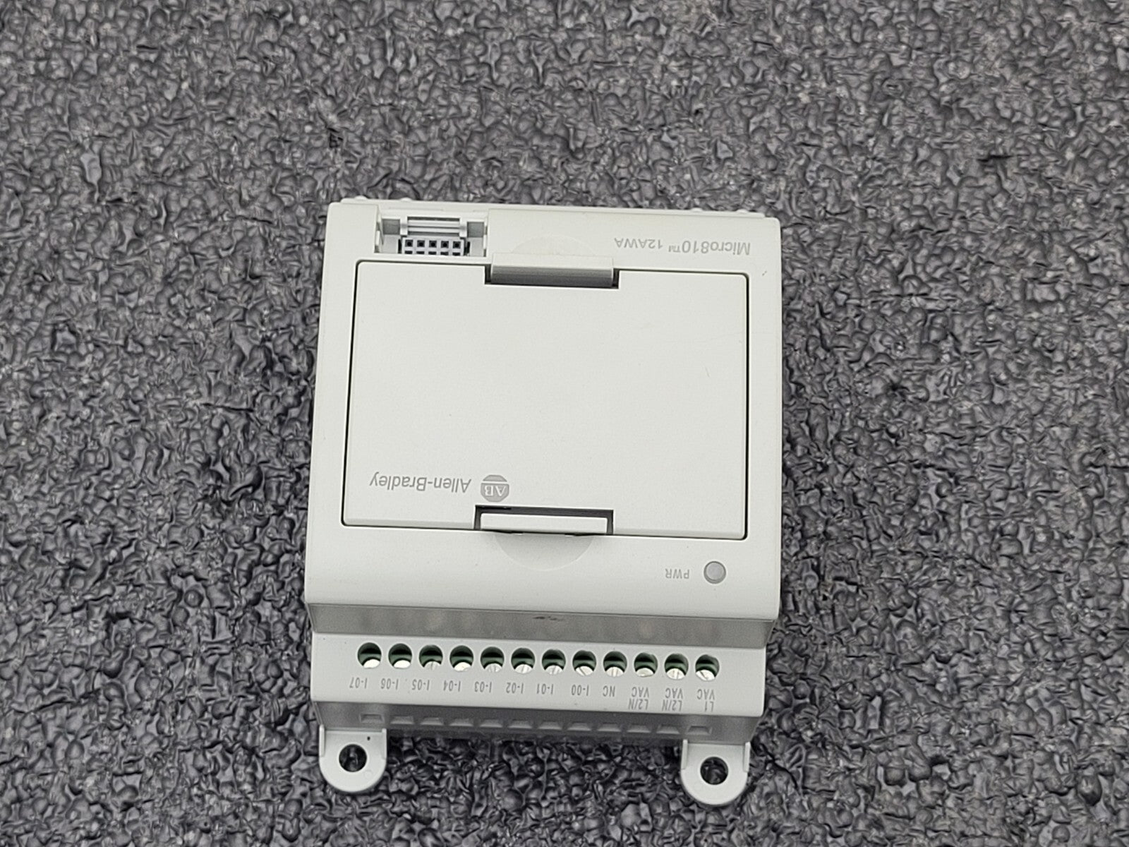 Allen-Bradley 2080-LC10-12AWA Micro810 12 l/O Smart Relay Controller PLC