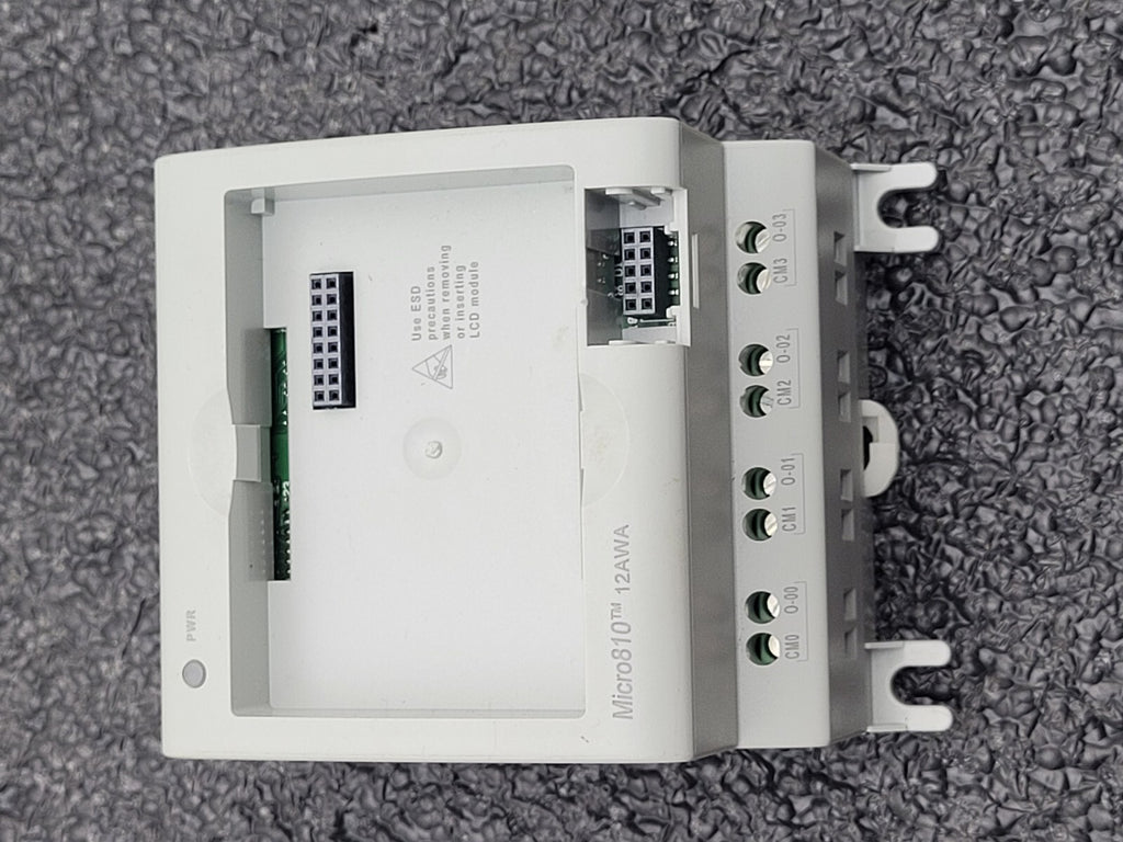 Allen-Bradley 2080-LC10-12AWA Micro810 12 l/O Smart Relay Controller PLC