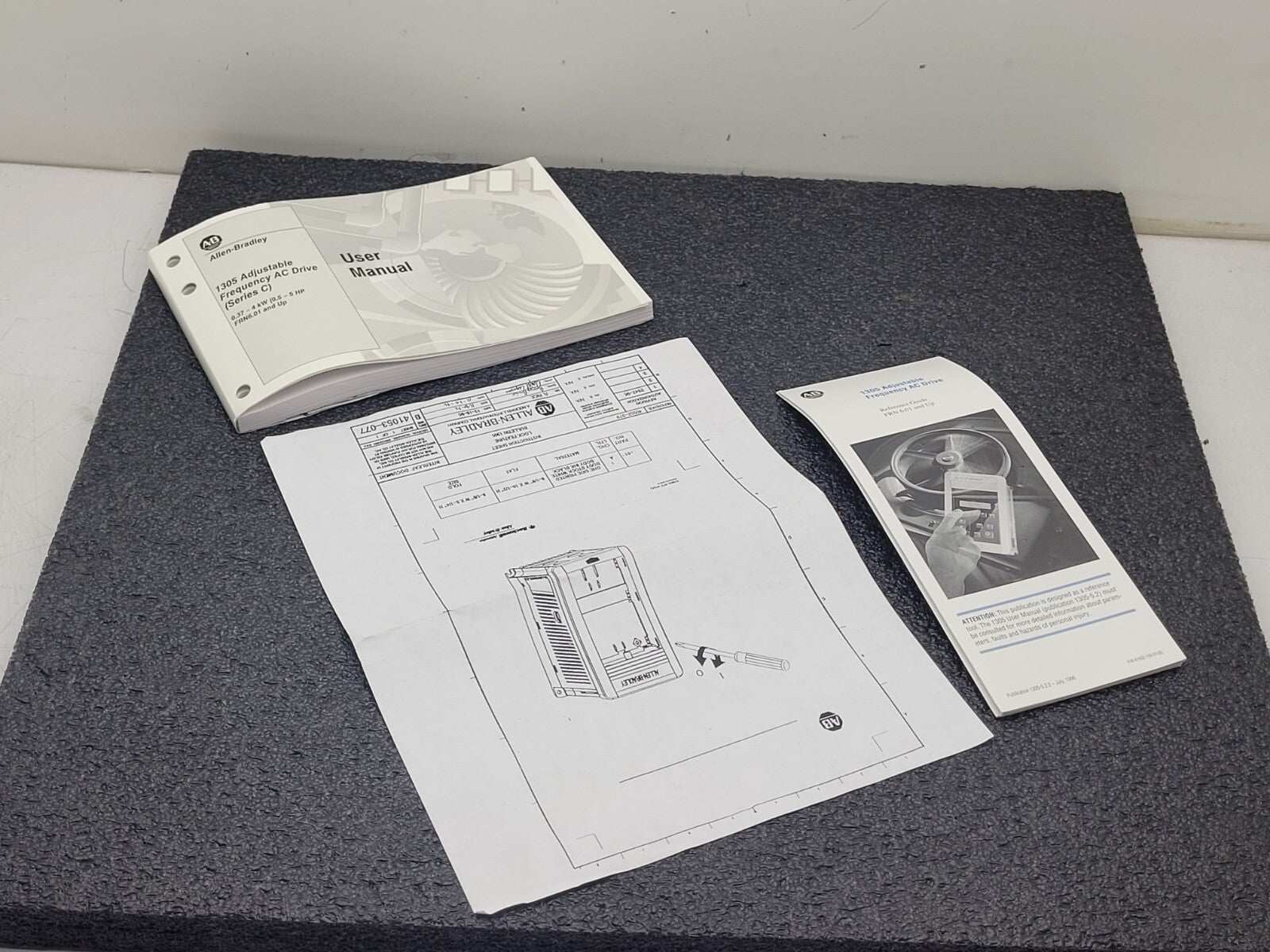 Allen Bradley 1305-BA03A Adjustable Frequency Drive New Old Stock Open Box