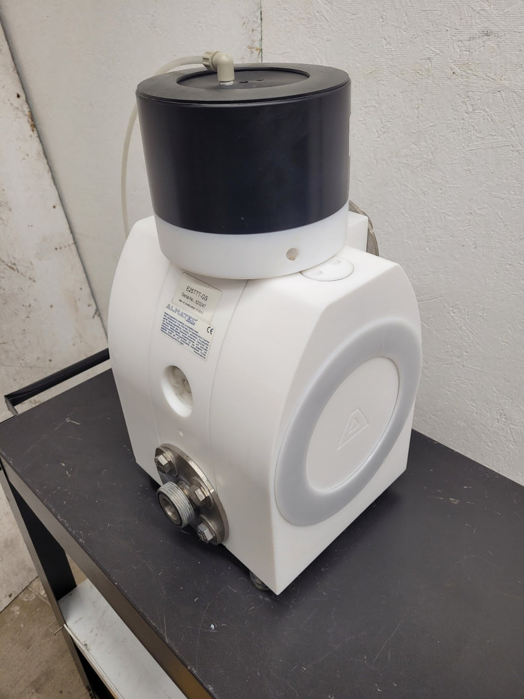 Almatec E25TTT-GS Air Powered High Purity Chemical Diaphragm AODD Pump PTFE