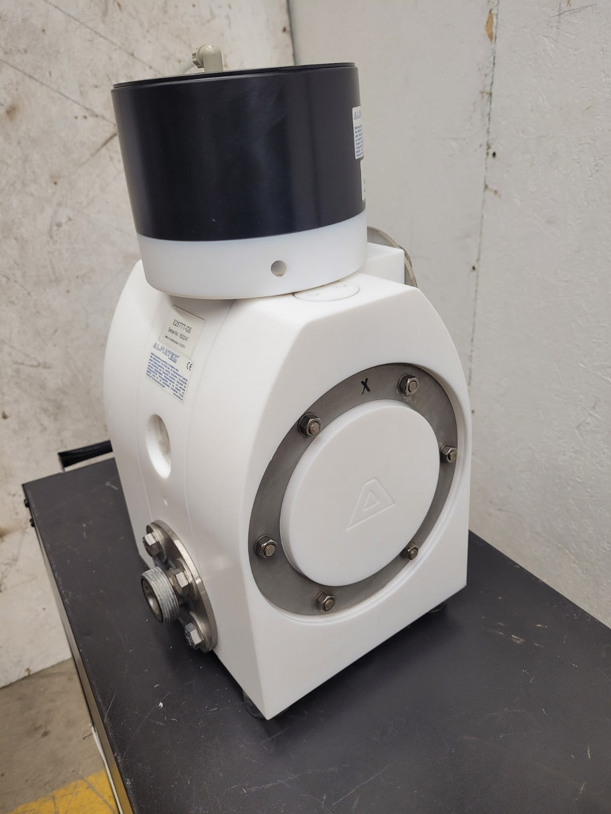 Almatec E25TTT-GS Air Powered High Purity Chemical Diaphragm AODD Pump PTFE