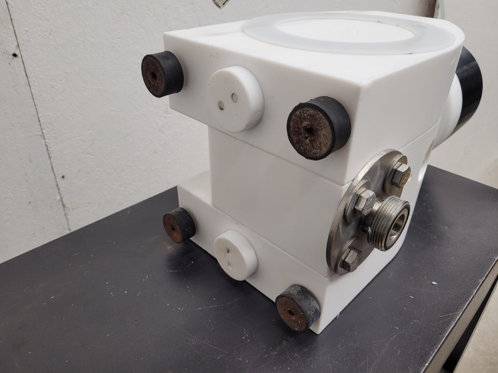 Almatec E25TTT-GS Air Powered High Purity Chemical Diaphragm AODD Pump PTFE