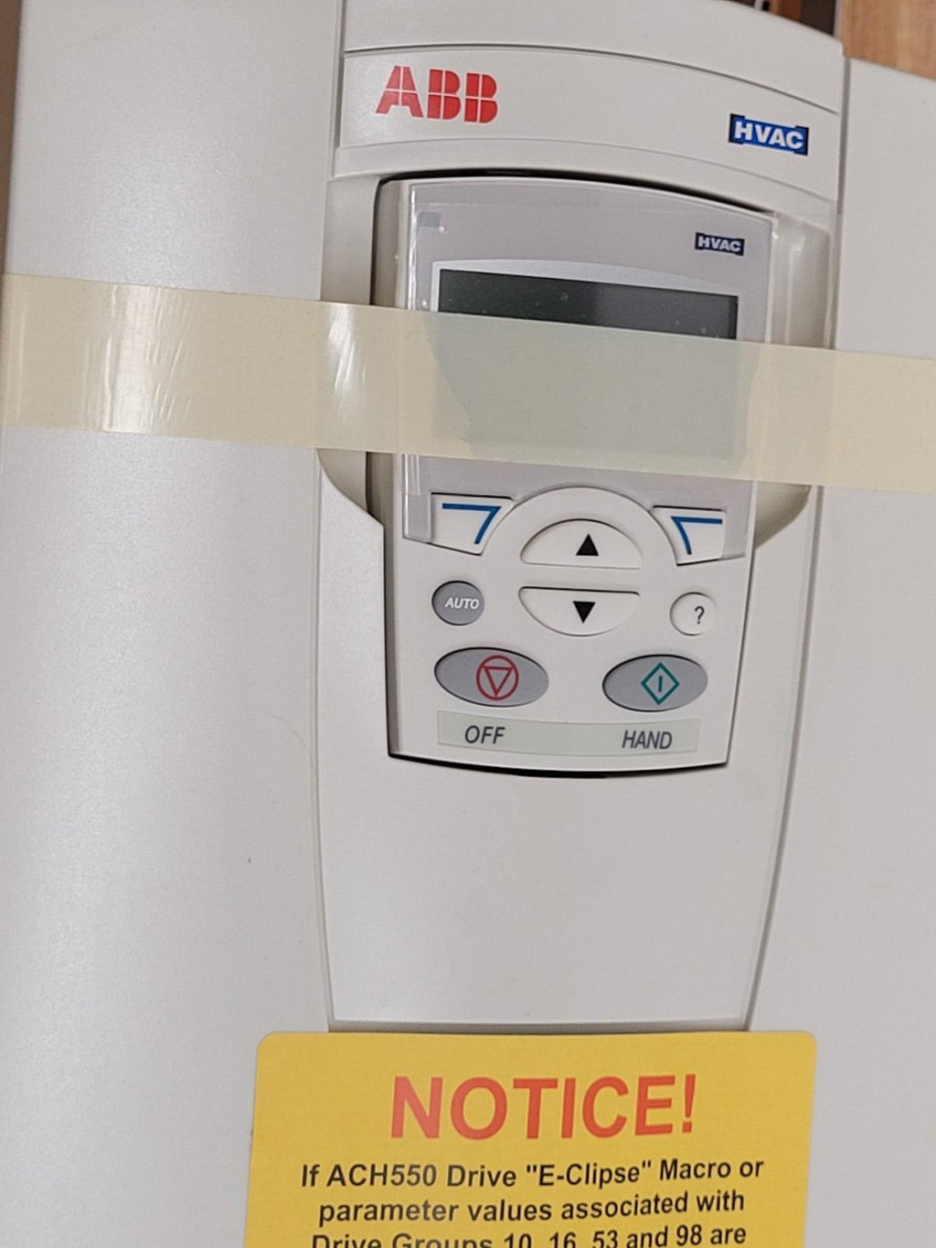 ACH550-VCR-045A-4+F267 ABB 30HP 380-480VAC 44 AMPS Driver/bypass Control Unit