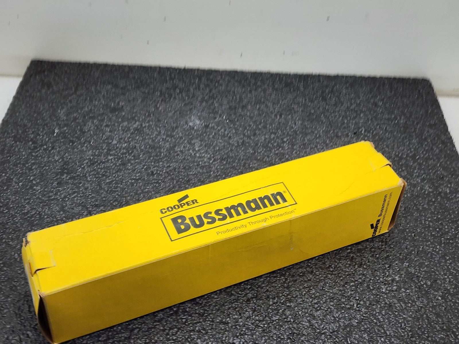 Cooper Bussmann FRS-R-350 Fusetron Blade Fuse Rk5 350a Amp 600v-ac 300v-dc NOS