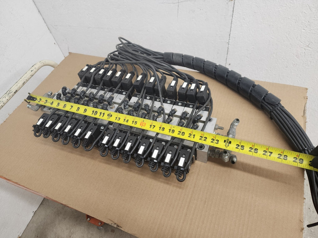 Lot 13x AAA Products Air Gas Solenoid 12V Valve Manifold EBSS2Q 150PSI 26 Out B
