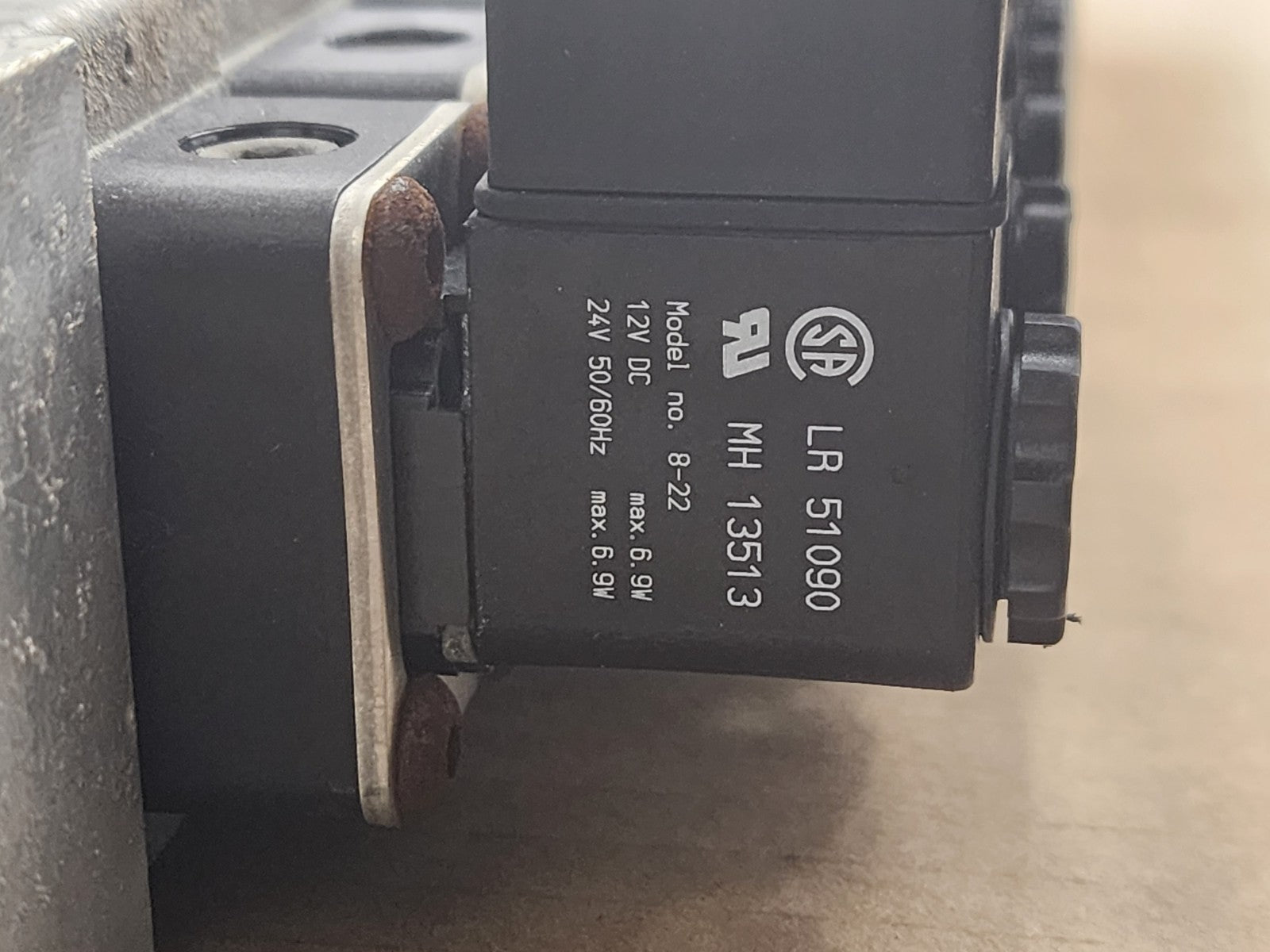 Lot 13x AAA Products Air Gas Solenoid 12V Valve Manifold EBSS2Q 150PSI 26 Out B