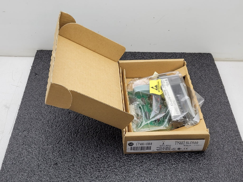 Allen-Bradley 1746-OB8 SLC 500 Output Voltage Module Open Box Sticker Residue