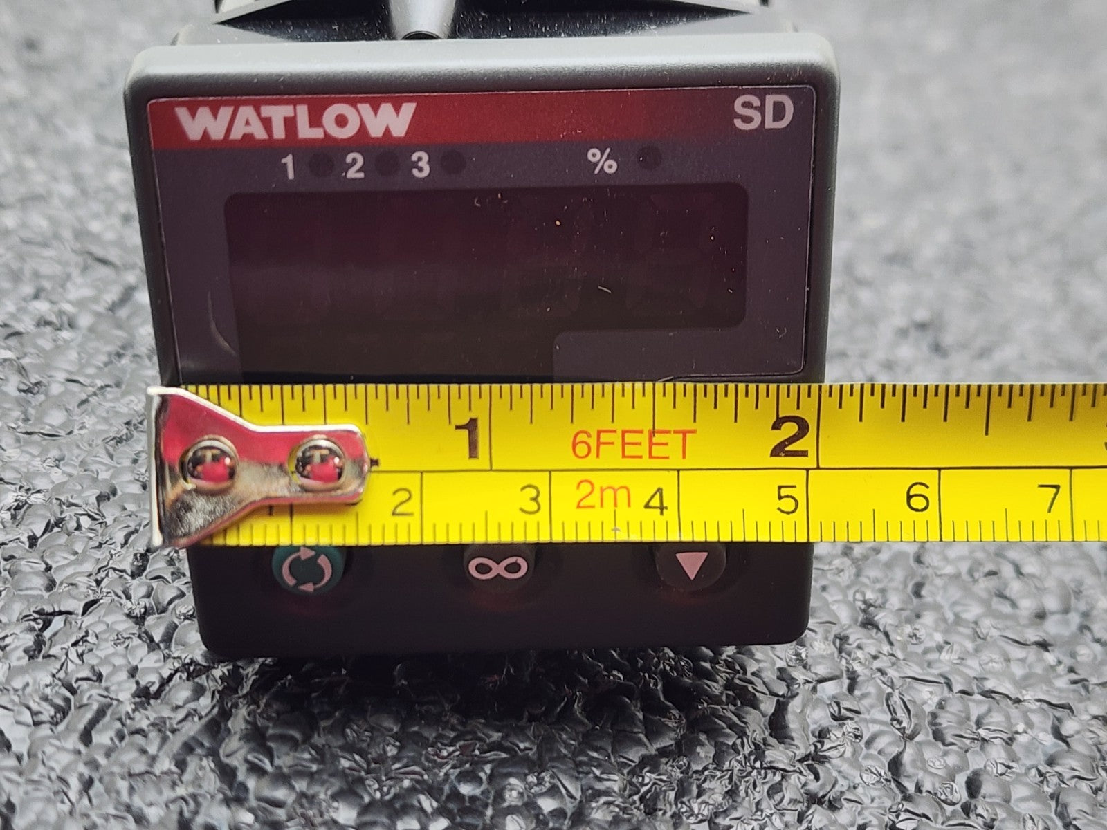 Watlow SD SD6C-HJAA-AARG On/Off PID Universal Temperature Controller 110-240VAC