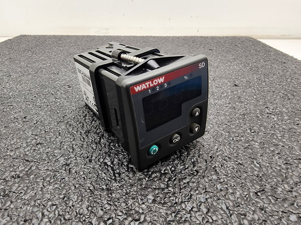 Watlow SD SD6C-HJAA-AARG On/Off PID Universal Temperature Controller 110-240VAC