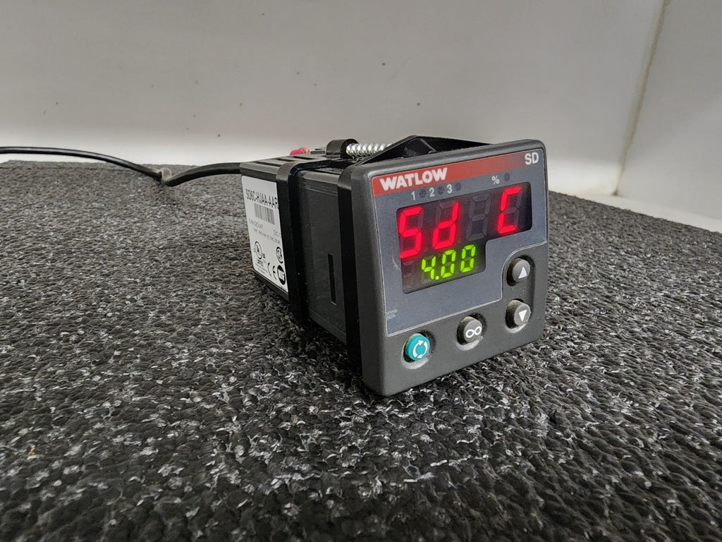 Watlow SD SD6C-HJAA-AARG On/Off PID Universal Temperature Controller 110-240VAC