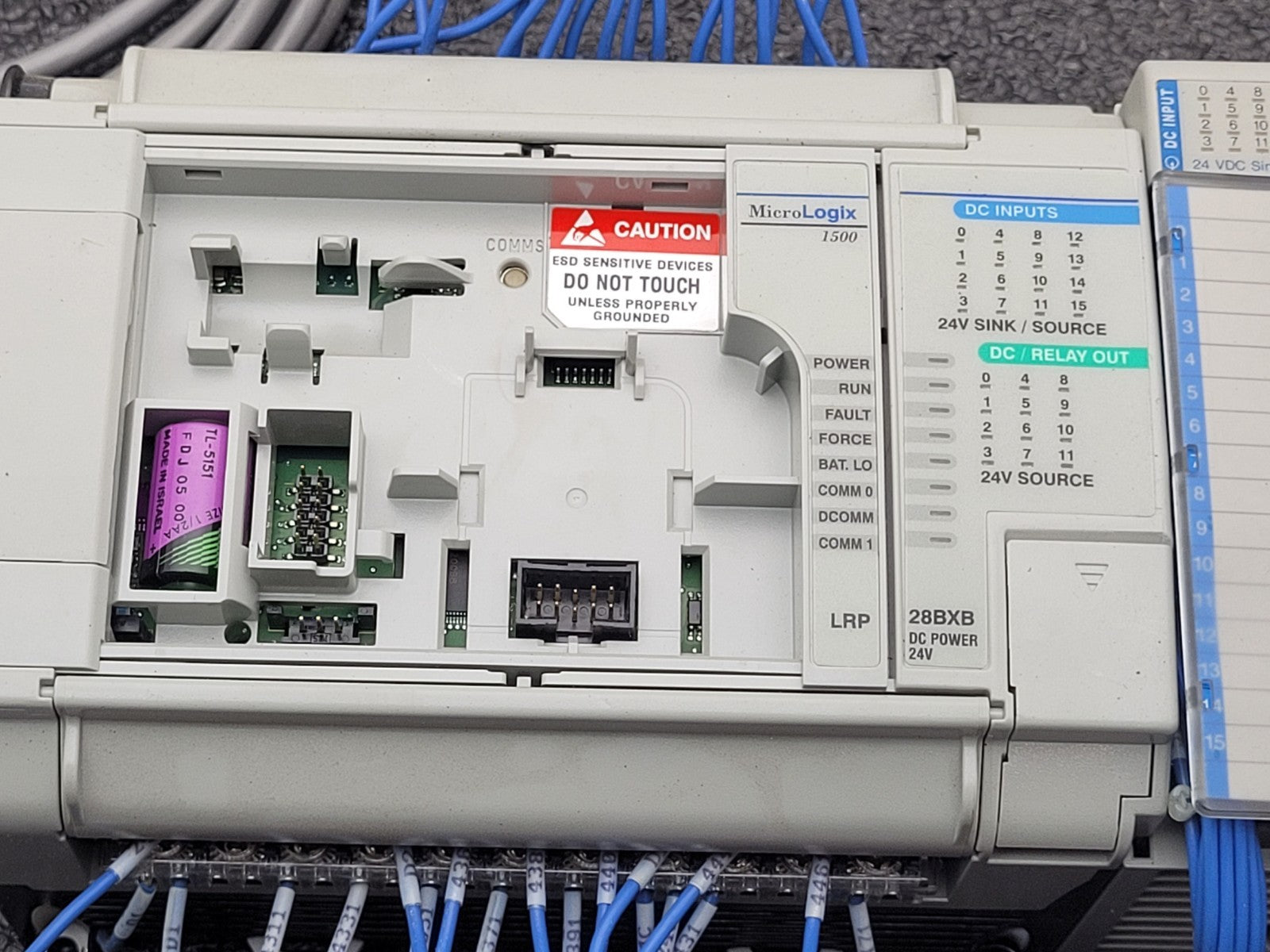 Allen Bradley 1764-28BXB Micrologix 1500 Compact I/O 1769-OF2 1769-OV16 PLC