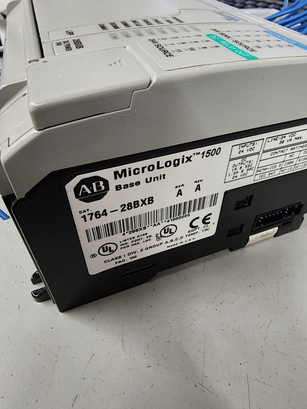 Allen Bradley 1764-28BXB Micrologix 1500 Compact I/O 1769-OF2 1769-OV16 PLC