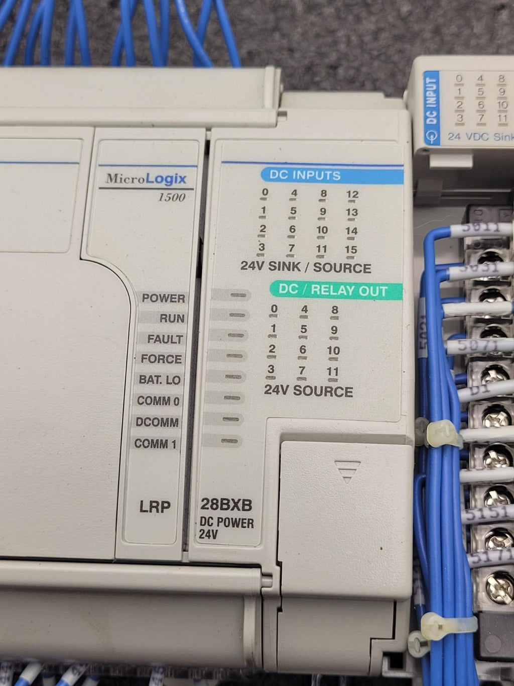 Allen Bradley 1764-28BXB Micrologix 1500 Compact I/O 1769-OF2 1769-OV16 PLC