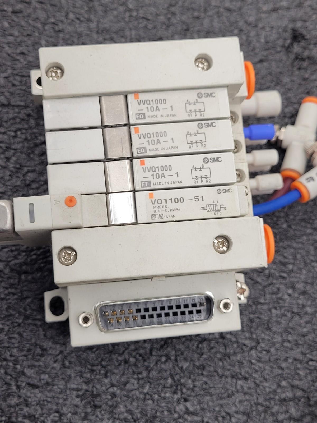 Lot of 4 SMC VQ1100-5  Solenoid Valve Blocks 24 Valves DIN Rail Mount DB25 Lot F