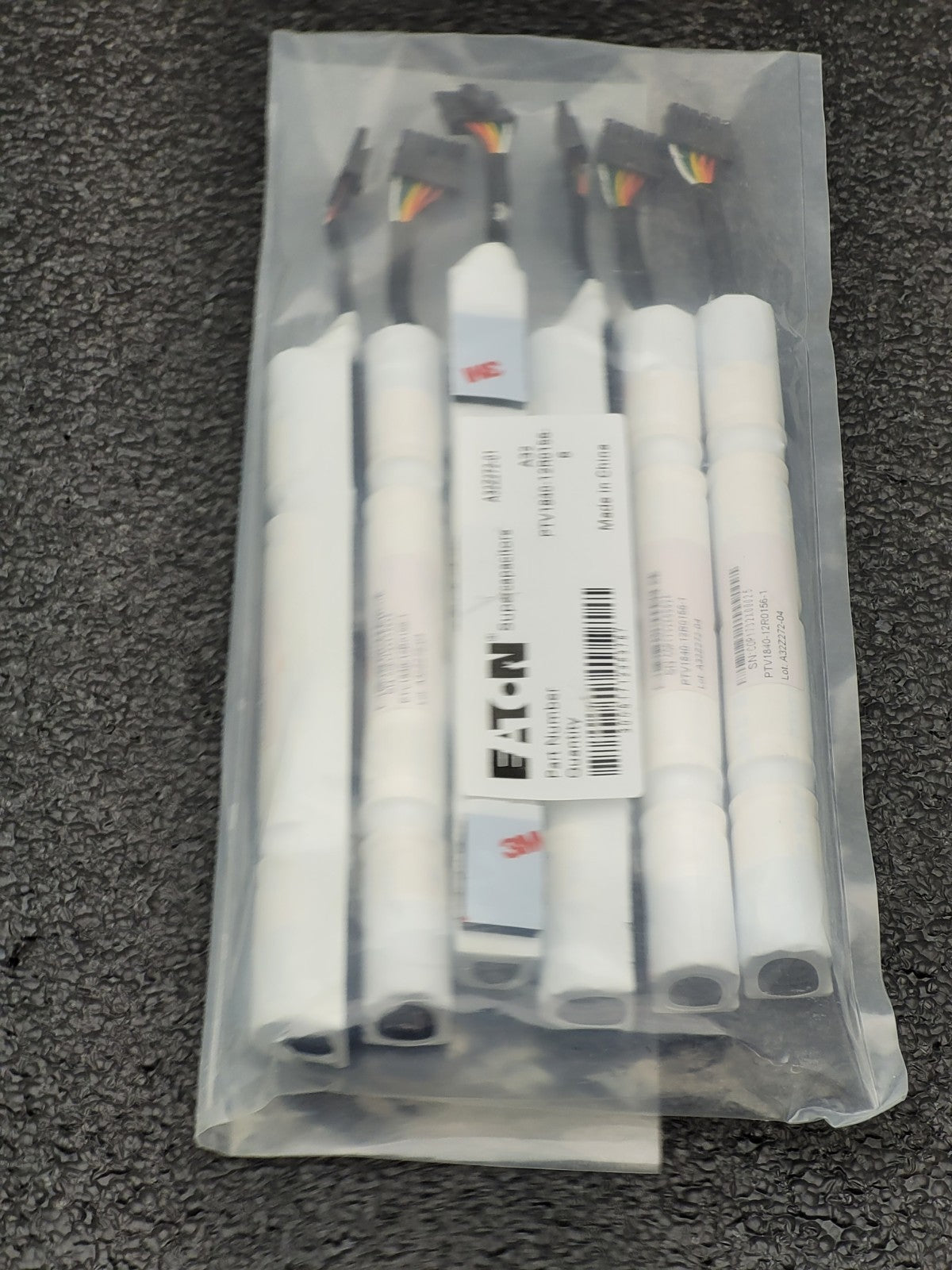 Lot 6x Eaton Cooper Bussmann  Supercapacitor PTV1840-12R0156-4 SUPERCAP 60F 3.0V