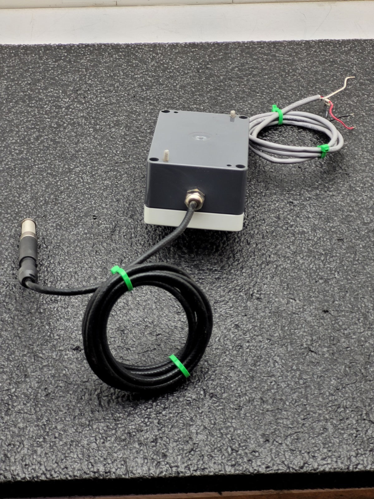 Rotronic Hygromer H290-0T-C02P1MW5V1 10-35VDC 0-100%RH