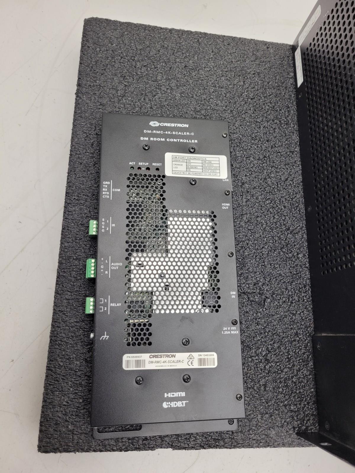 Crestron DM-MD8X8 High Definition Digital Media Distribution Unit DMC-4K-CO-HD