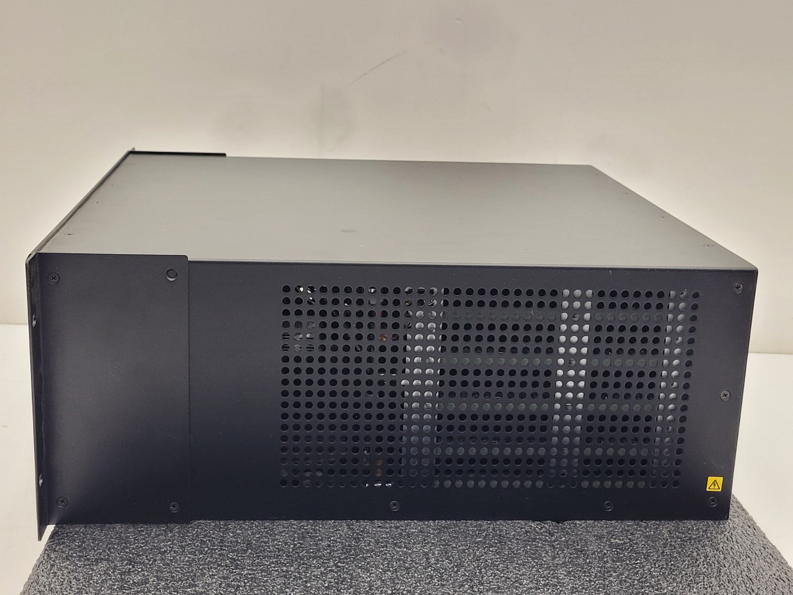 Crestron DM-MD8X8 High Definition Digital Media Distribution Unit DMC-4K-CO-HD