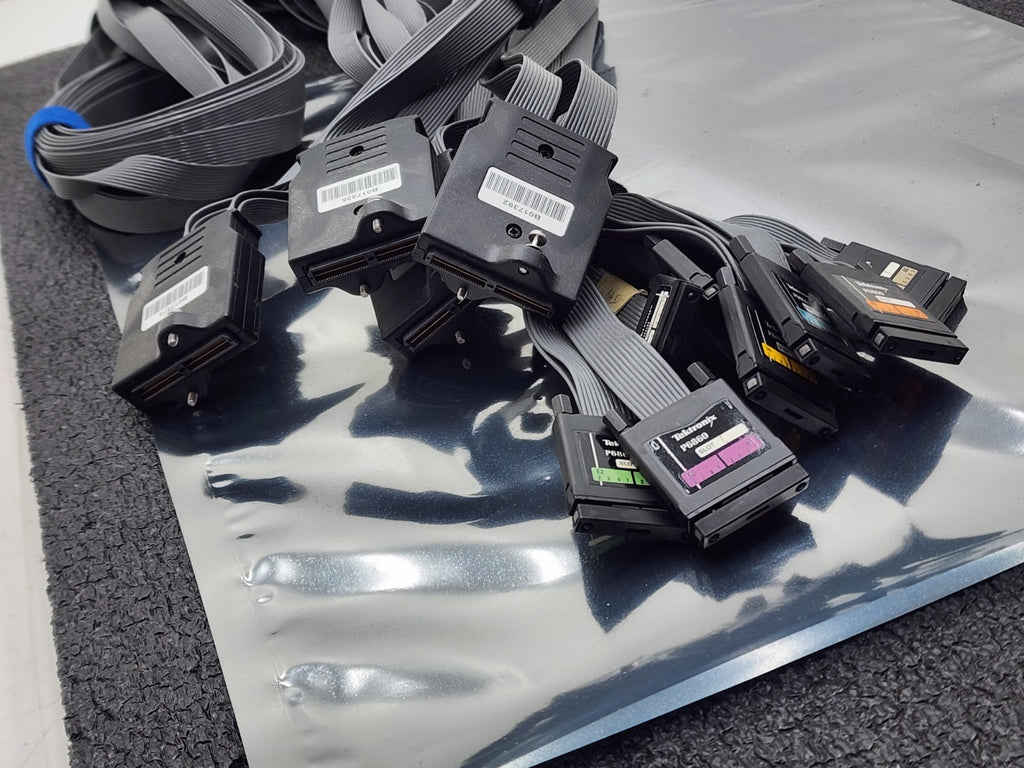 Tektronix TLA7AA4 5.6 136-Ch 32MB 450MHz Timing Logic Analyzer Module 4x P6860