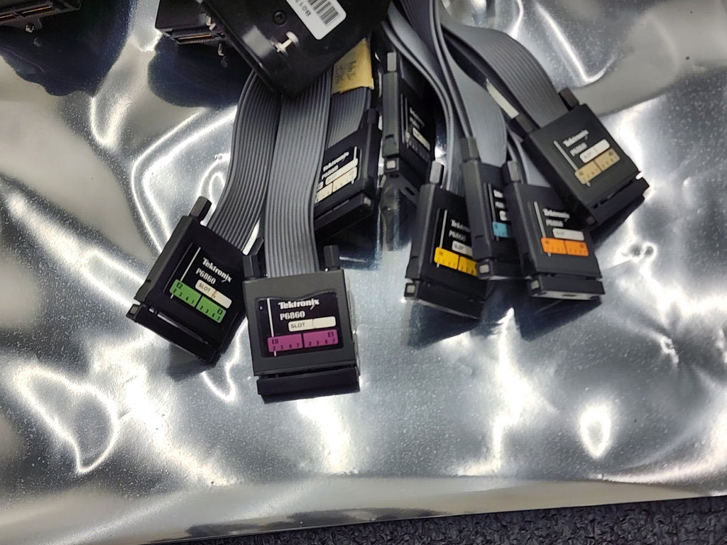 Tektronix TLA7AA4 5.6 136-Ch 32MB 450MHz Timing Logic Analyzer Module 4x P6860