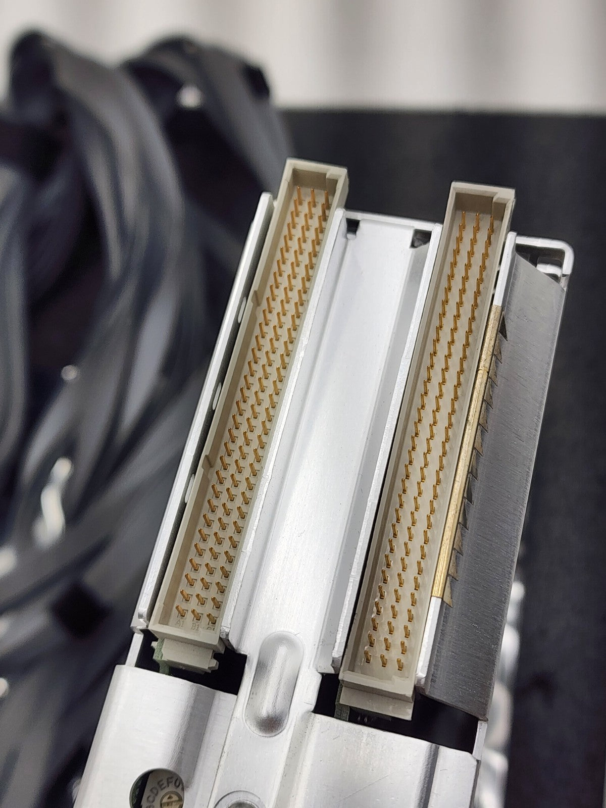 Tektronix TLA7AA4 5.6 136-Ch 32MB 450MHz Timing Logic Analyzer Module 4x P6860