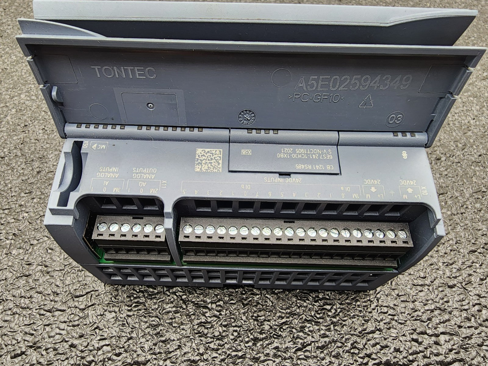 Siemens SIMATIC S7-1200 CPU 1215C 6ES7 215-1AG40-0XB0 6ES7215-1AG40-0XB0 REPAIR