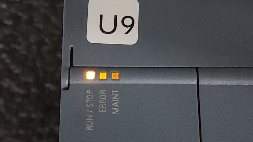 Siemens SIMATIC S7-1200 CPU 1215C 6ES7 215-1AG40-0XB0 6ES7215-1AG40-0XB0 REPAIR