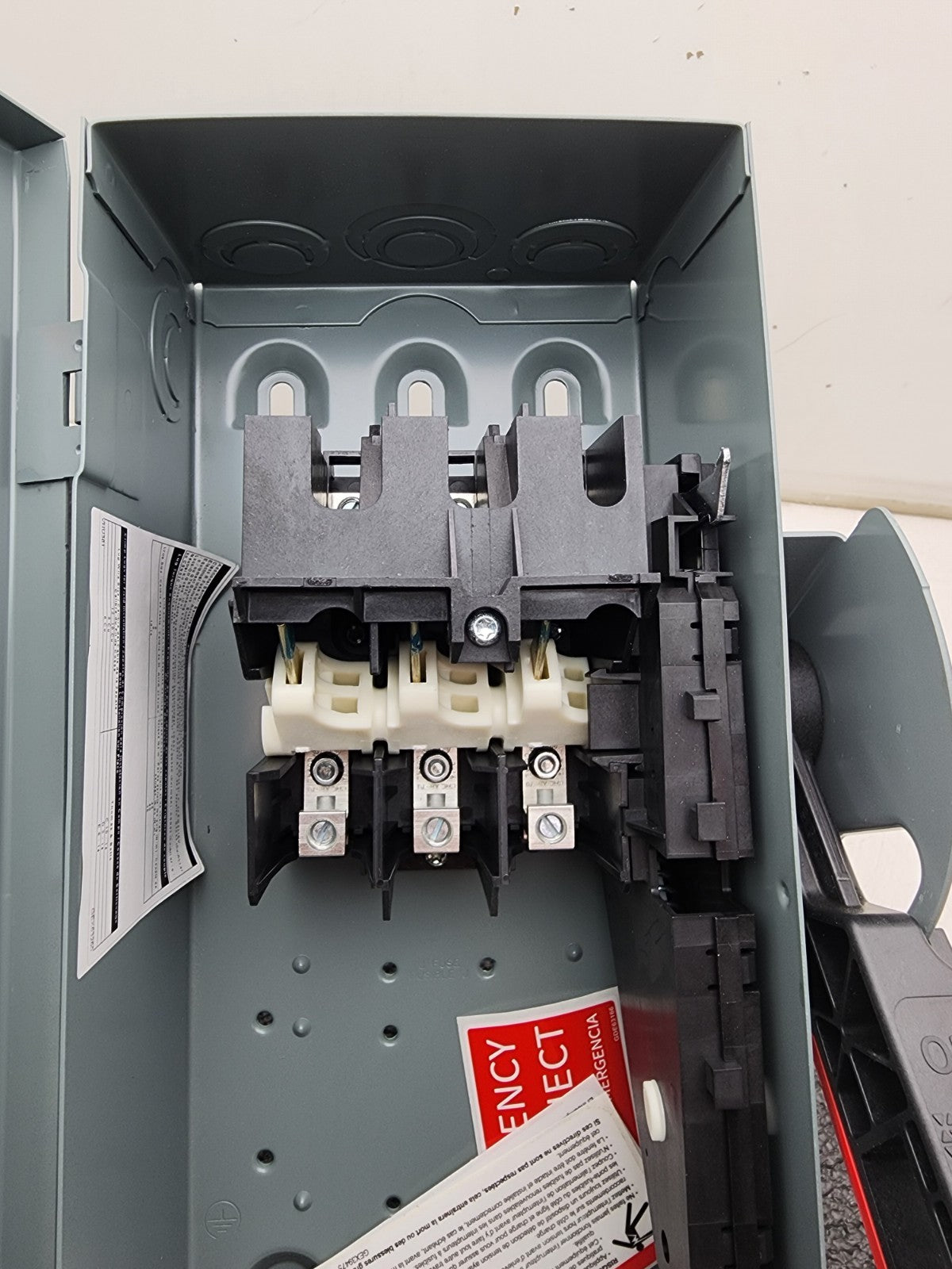 Schneider Electric VHU361 30A 600V Heavy Duty Safety Switch VisiPacT Square D