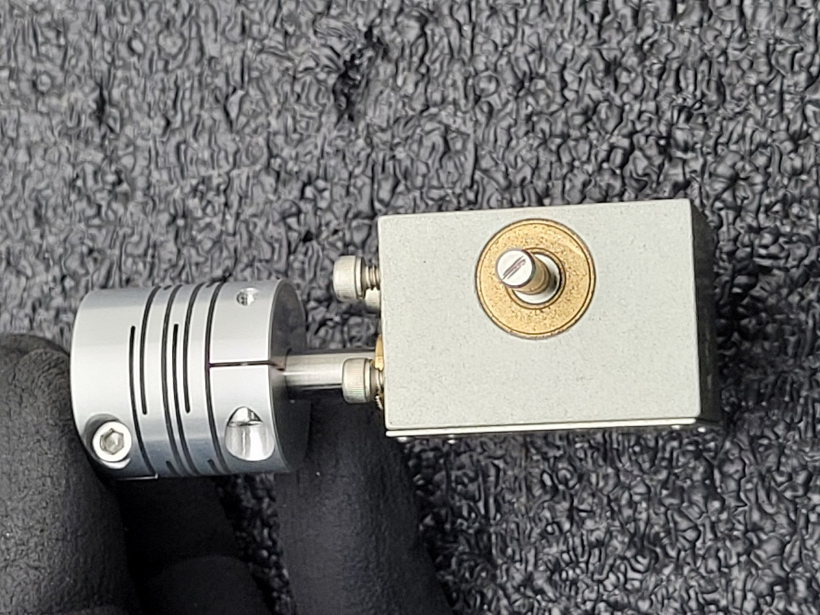 Oriental Motor AC Servo NXM45A ONDRIVES RW3-20 20:1 Right Angle Gear Reducer